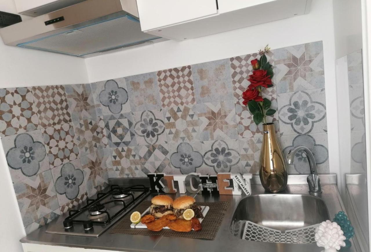 A Due Passi Dal Massimo Apartment Palermo Exterior photo
